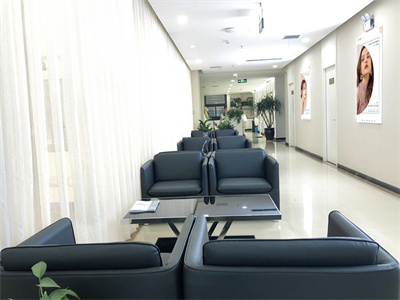 鄭州胡朝軍醫(yī)療美容診所 鄭州胡朝軍醫(yī)療美容診所