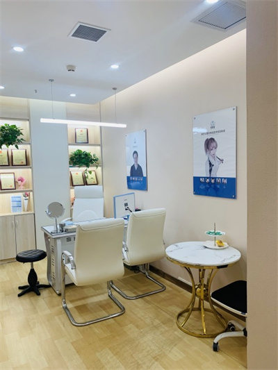 鄭州碧蓮盛醫(yī)療美容門診部 鄭州碧蓮盛醫(yī)療美容門診部