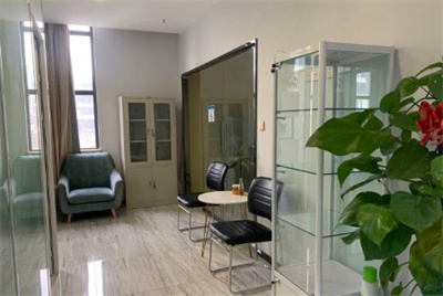 鄭州大學(xué)第二附屬醫(yī)院疤痕科_咨詢室