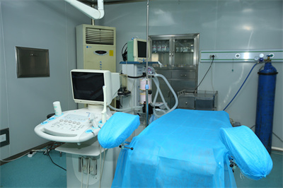 鄭州超芳整形美容醫(yī)院_手術(shù)室