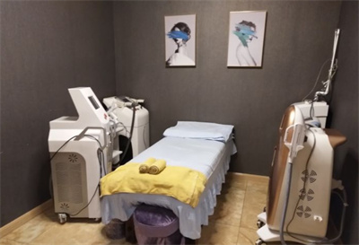 鎮(zhèn)江市第一人民醫(yī)院美容整形科_治療室