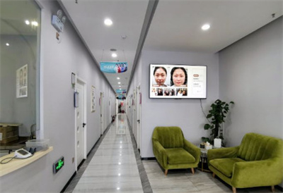 肇慶愛爾眼科醫(yī)院_走廊