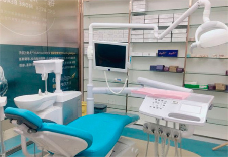 長(zhǎng)沙優(yōu)伢仕口腔醫(yī)院_治療室