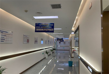 長(zhǎng)沙渏蘅醫(yī)療美容門(mén)診部_走廊
