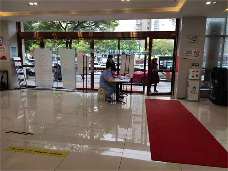 長(zhǎng)沙長(zhǎng)海醫(yī)院美容整形中心_醫(yī)院大廳