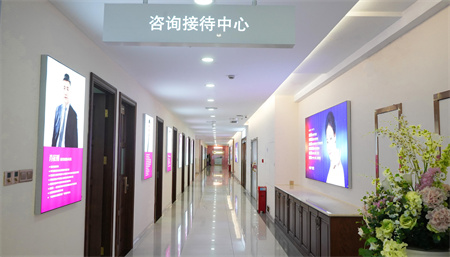 長沙雅美醫(yī)療美容醫(yī)院_過道