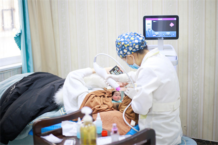 長沙梵童醫(yī)療美容門診部_熱瑪吉