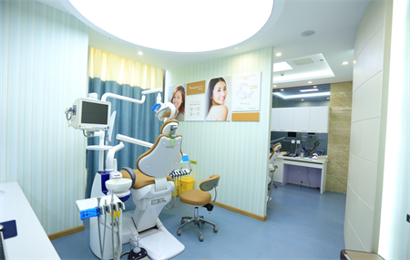 上海中博口腔醫(yī)院_治療室