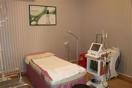安慶現(xiàn)代婦產(chǎn)醫(yī)院整形美容中心_面部治療室