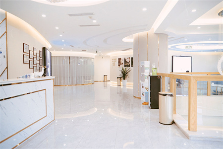 成都美欣醫(yī)療美容門診部_醫(yī)院大廳