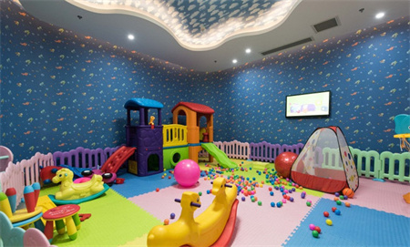貴陽牙博士口腔醫(yī)院_兒童游樂區(qū)