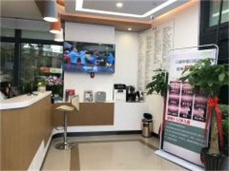 杭州臨平貝爾口腔門診部_醫(yī)院一角