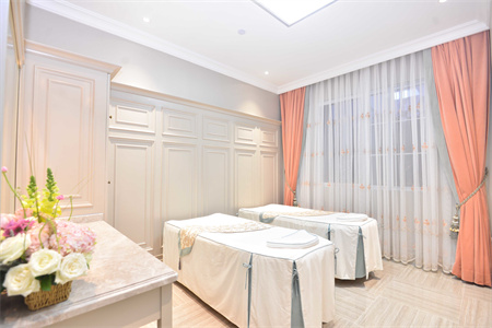 海南華美醫(yī)學(xué)美容醫(yī)院_治療室