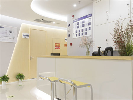 合肥臺(tái)美麗格醫(yī)療美容門診部_護(hù)士站