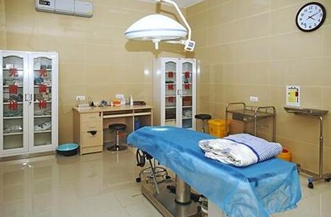 廊坊艾美皮膚激光整形醫(yī)療美容門診部_手術室