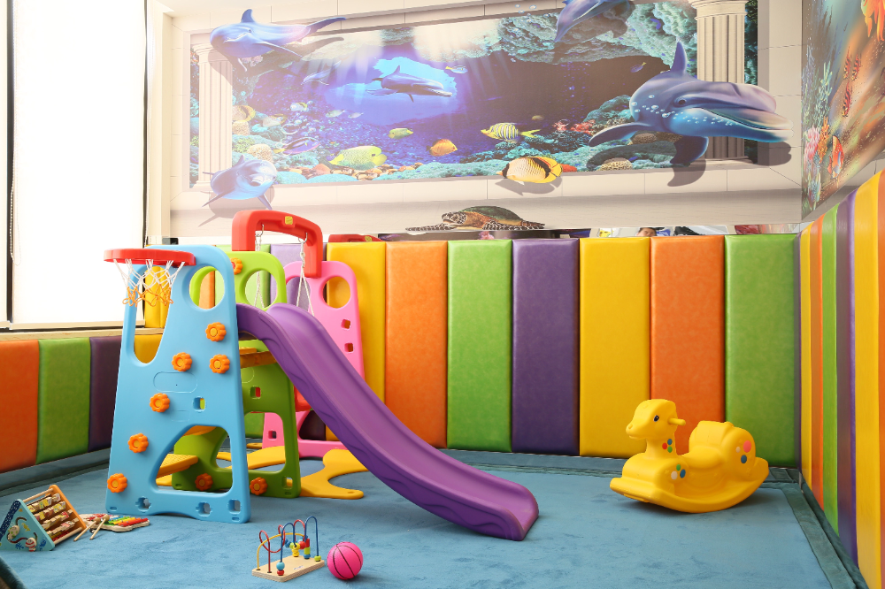 洛陽維樂口腔門診部_兒童玩耍區(qū)