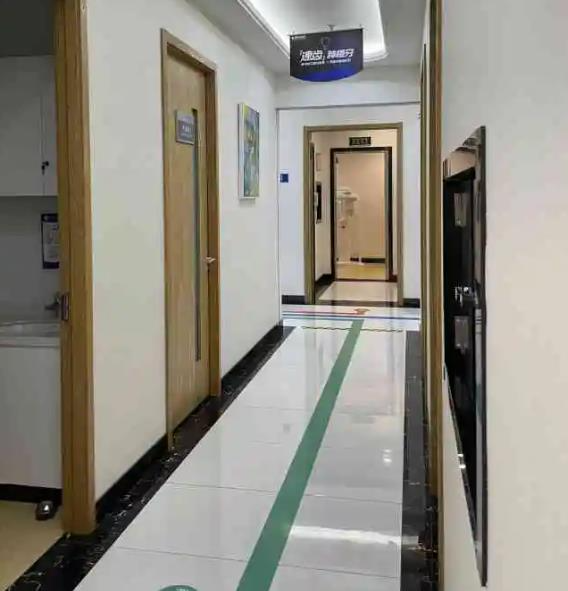 南京博韻口腔門診部_走廊