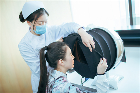 青島艾菲醫(yī)療美容門診部 青島艾菲醫(yī)療美容門診部