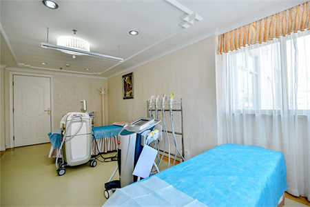 深圳美加美醫(yī)療美容門(mén)診部_皮膚治療室