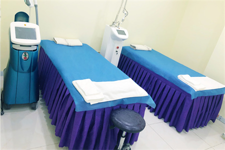 威海千村整形美容醫(yī)院_治療室