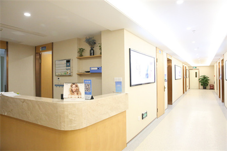 烏魯木齊王蛟醫(yī)療美容診所_醫(yī)院一角