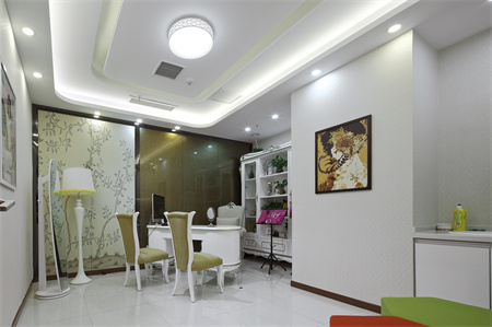 邢臺伊美醫(yī)療美容診所_設(shè)計室