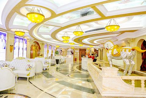 長沙芯美昕醫(yī)療美容門診部_大廳休息區(qū)