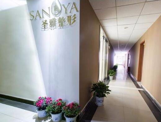 長沙圣雅醫(yī)療美容門診部_走廊