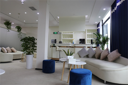 長沙青和醫(yī)療美容診所_大廳