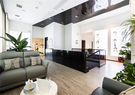 長沙彭棟梁醫(yī)療美容診所 長沙彭棟梁醫(yī)療美容診所