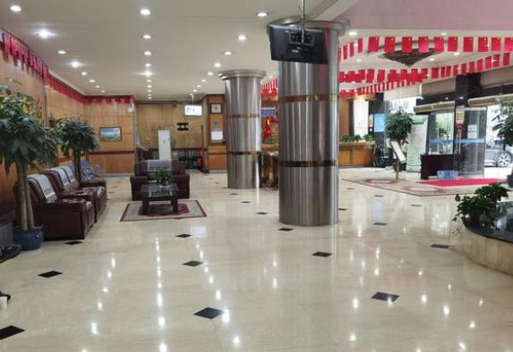 長沙鴻業(yè)皮膚病?？漆t(yī)院_大廳 