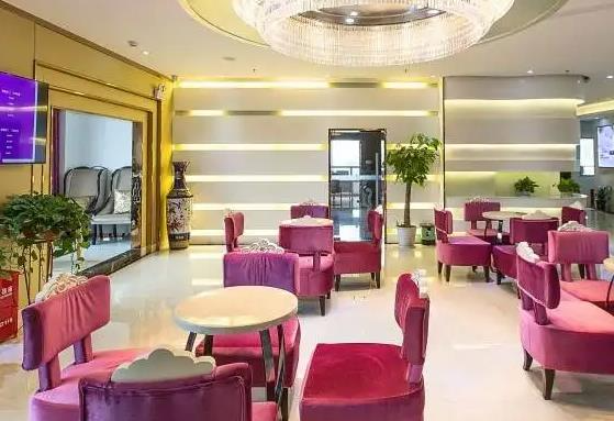 長沙皕誠和雋醫(yī)療美容門診部_休息區(qū)