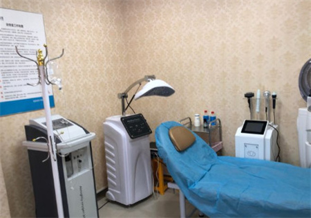 長(zhǎng)沙碧蓮盛植發(fā)醫(yī)院 長(zhǎng)沙碧蓮盛植發(fā)醫(yī)院