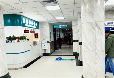 長(zhǎng)春中心醫(yī)院整形燒傷科_醫(yī)院一角