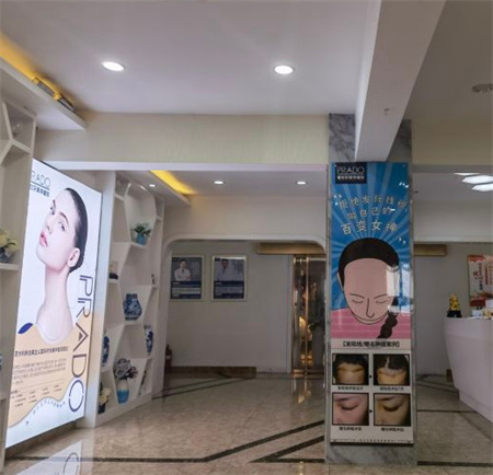 長春新生醫(yī)療美容門診部_醫(yī)院一角