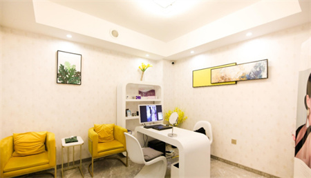 長春韓微醫(yī)療美容門診部_咨詢室