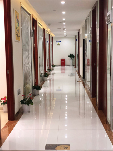 長(zhǎng)春拜博口腔醫(yī)院_過(guò)道