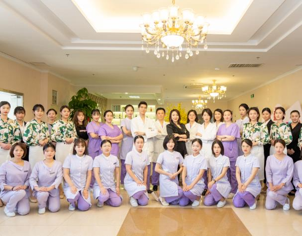 漳州正興醫(yī)院醫(yī)療美容中心_護士醫(yī)生