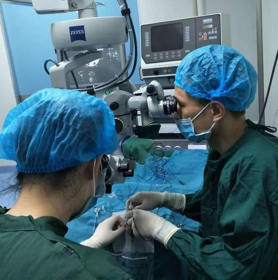 張掖石學(xué)良眼科醫(yī)院_手術(shù)治療