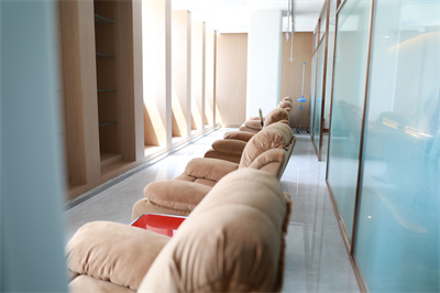 湛江熙施醫(yī)療美容門診部_輸液區(qū)