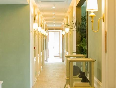 張家港康麗?？漆t(yī)院整形美容外科_過道