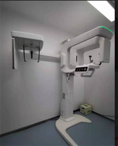 運(yùn)城現(xiàn)代佳美口腔門診部_拍片室