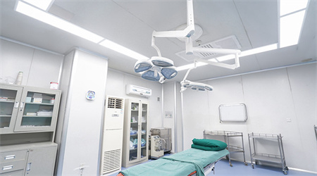 運(yùn)城麗霞醫(yī)療美容診所_手術(shù)室