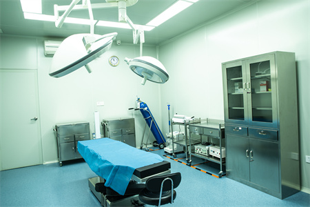 云南省郵電醫(yī)院博遠激光醫(yī)學整形美容科_手術室