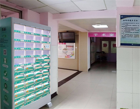 岳陽市一人民醫(yī)院燒傷整形美容科_手術(shù)室走廊