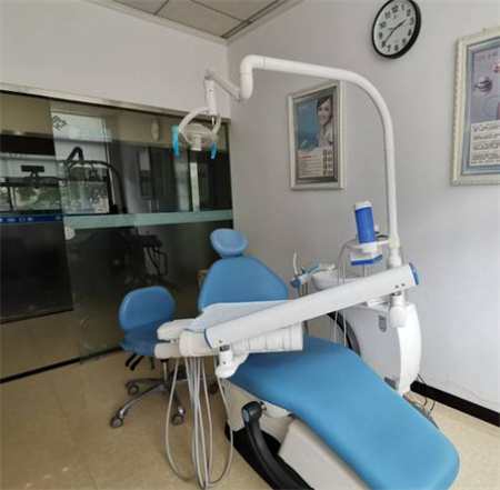 岳陽(yáng)中健口腔門(mén)診部