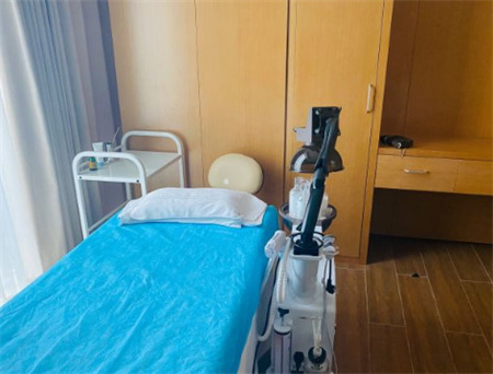 岳陽愛美麗醫(yī)療美容門診部_治療室