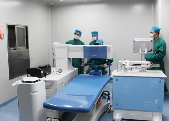 玉林愛爾眼科醫(yī)院_手術(shù)室