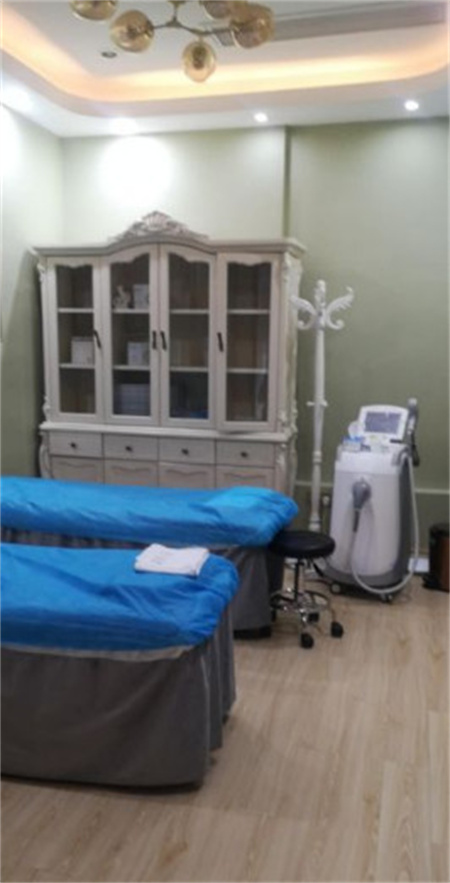 榆林億安醫(yī)院醫(yī)學美容整形科_治療室