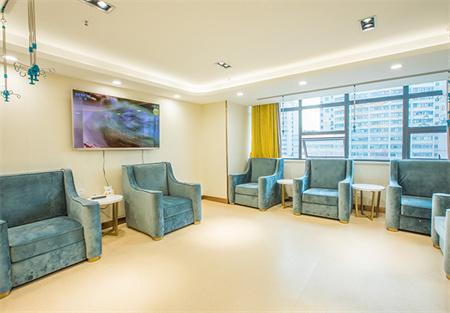 鷹潭華美醫(yī)療美容門(mén)診部_輸液室